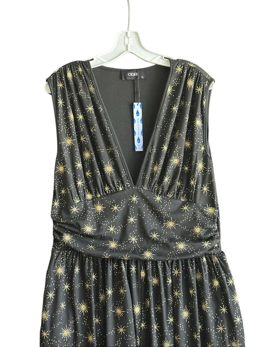 NWT Cider Black with Gold Star Print Sleeveless Romper. Size X-Large